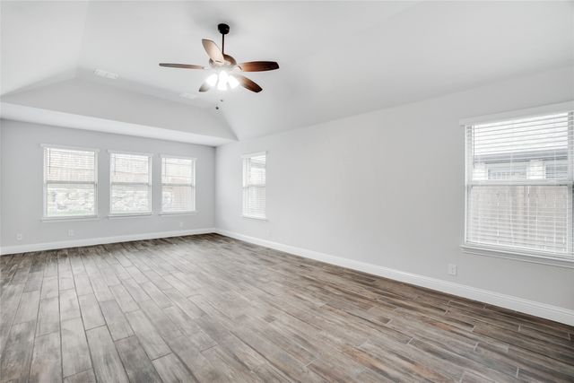 9100 Amistad Lane, Denton, TX 76226