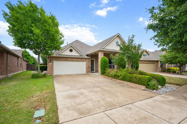 1208 Isabella Lane, Savannah, TX 76227