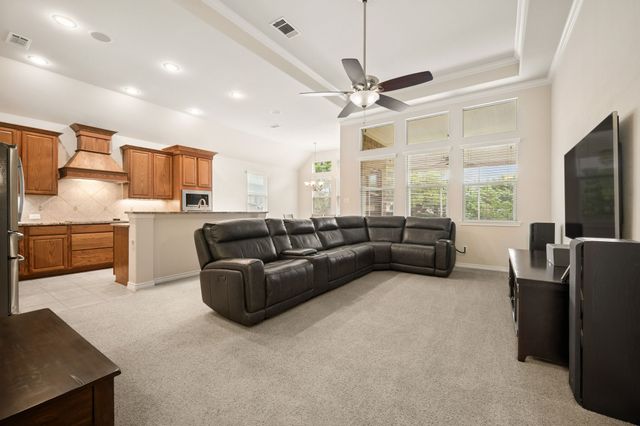 1208 Isabella Lane, Savannah, TX 76227