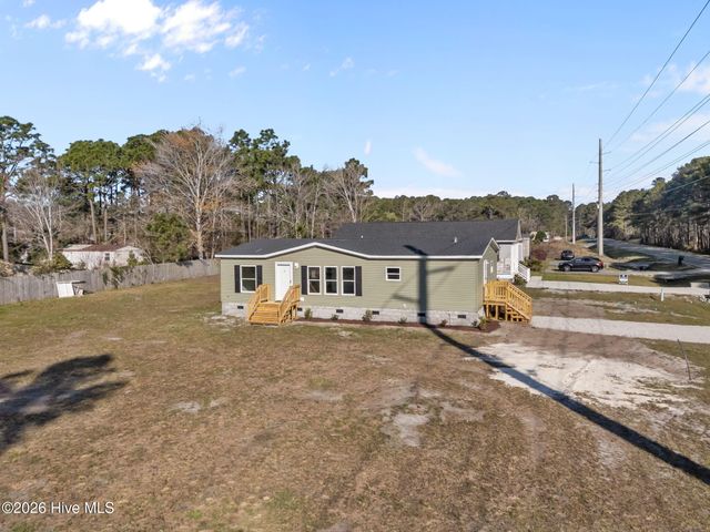 1203 Clariday Road SW, Calabash, NC 28467