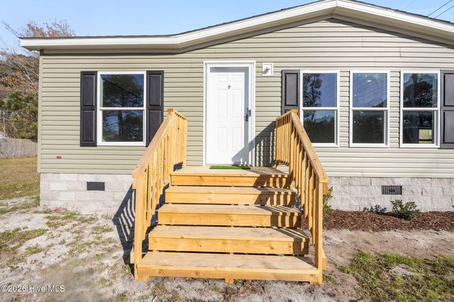 1203 Clariday Road SW, Calabash, NC 28467