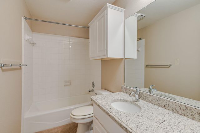 7615 Yaupon DR, Austin, TX 78759
