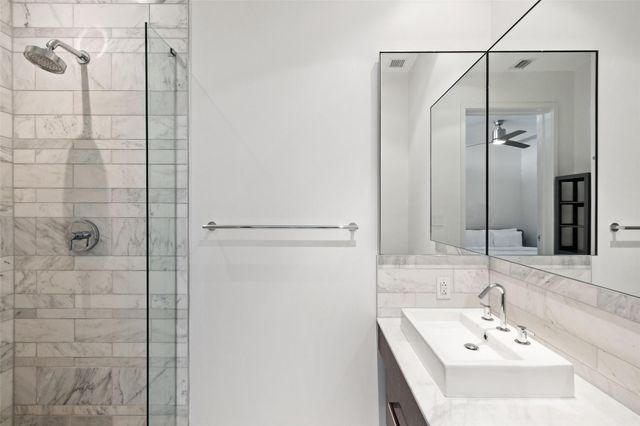 210 Lavaca ST 2311, Austin, TX 78701