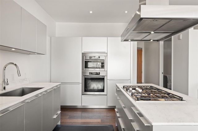 210 Lavaca ST 2311, Austin, TX 78701