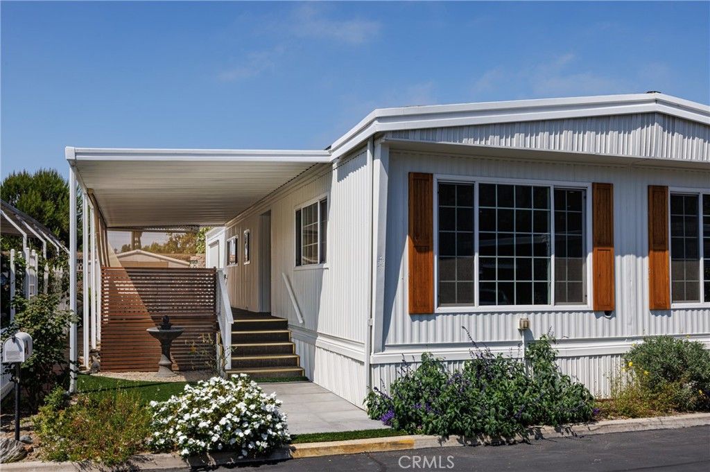 Image 2 of property listing at 33831 Camino Capistrano 19, San Juan Capistrano, CA 92675