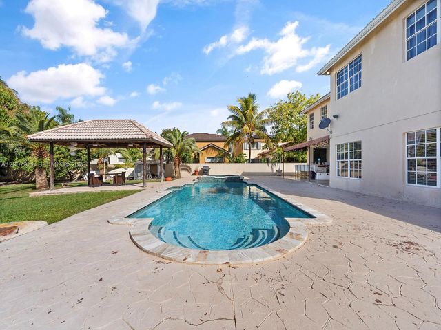 11230 SW 156th Avenue, Miami, FL 33196