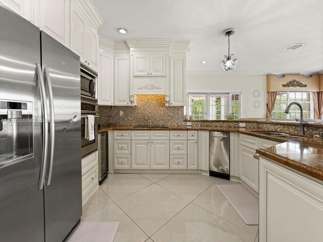 11230 SW 156th Avenue, Miami, FL 33196