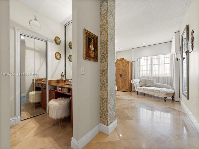 11230 SW 156th Avenue, Miami, FL 33196