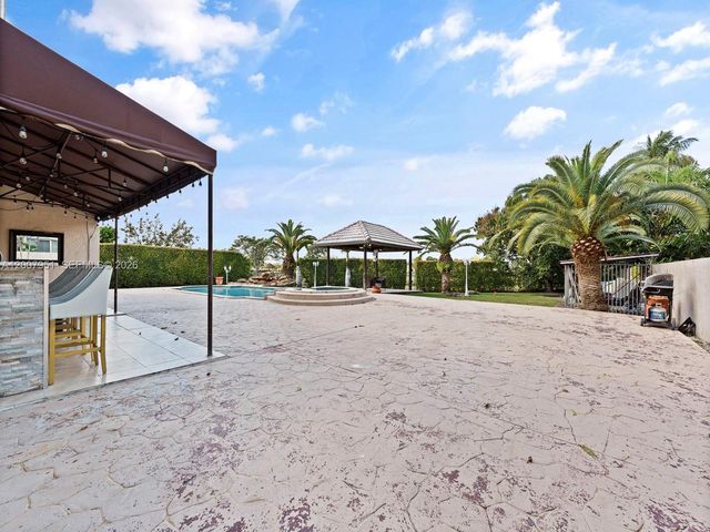11230 SW 156th Avenue, Miami, FL 33196