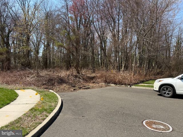 640 MERCHANT ST, Cherry Hill, NJ 08002