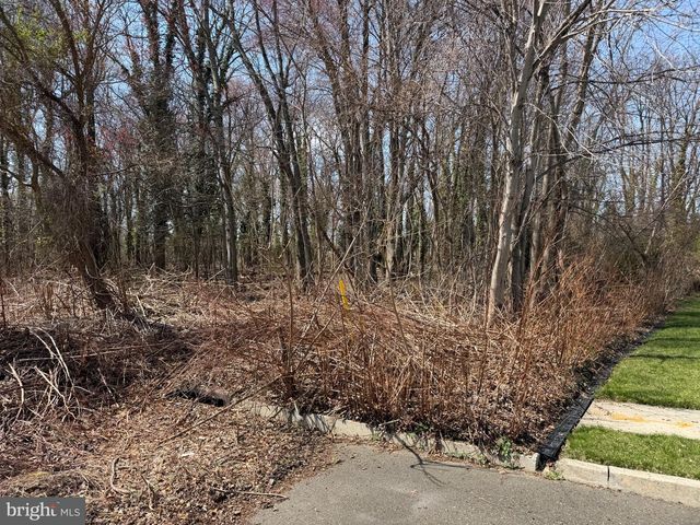 640 MERCHANT ST, Cherry Hill, NJ 08002