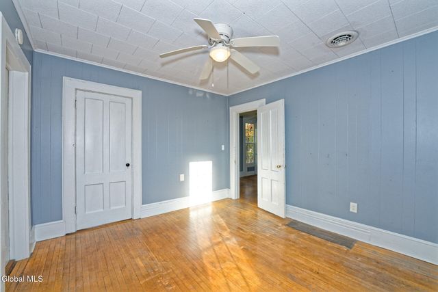 16 Brookside Avenue, Menands, NY 12204