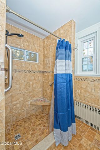 16 Brookside Avenue, Menands, NY 12204