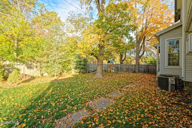 16 Brookside Avenue, Menands, NY 12204