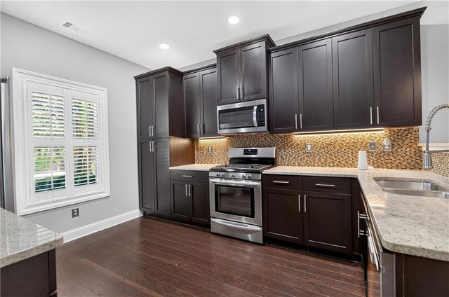 1596 Habershal Road NW, Atlanta, GA 30318