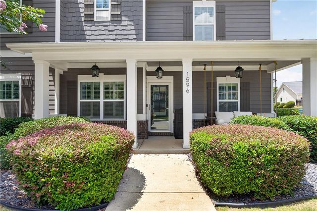 1596 Habershal Road NW, Atlanta, GA 30318