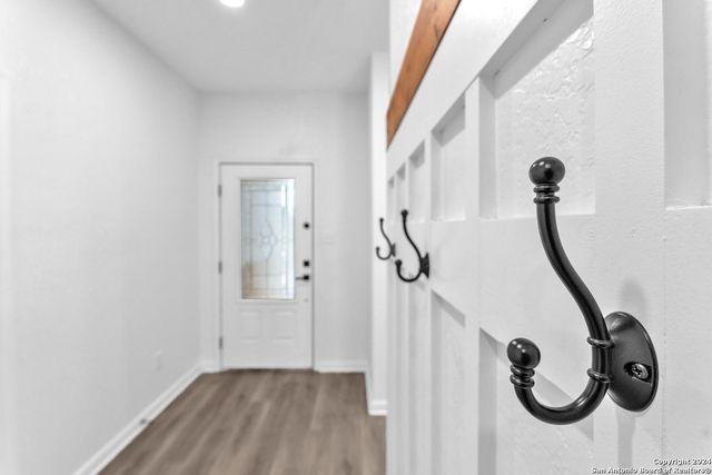 8030 Bluewater Cove, San Antonio, TX 78254