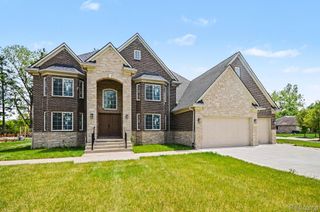 56350 Willow Creek Boulevard, Shelby Charter Township, MI 48316