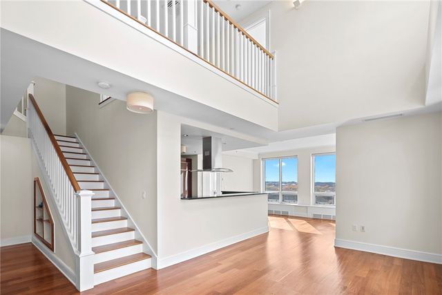 1 Tower Drive 1201, Portsmouth, RI 02871