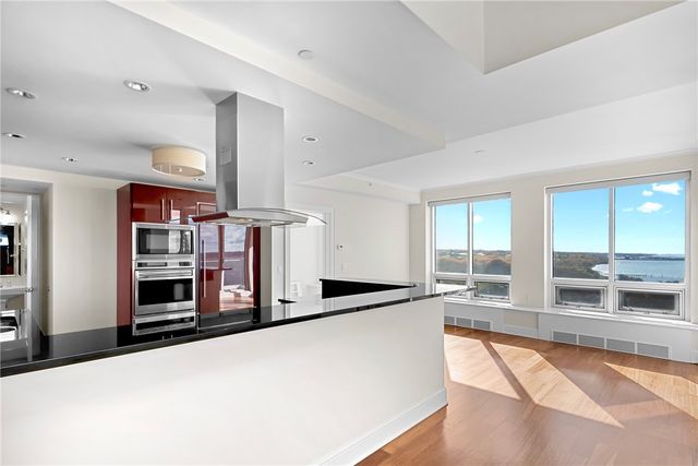 1 Tower Drive 1201, Portsmouth, RI 02871