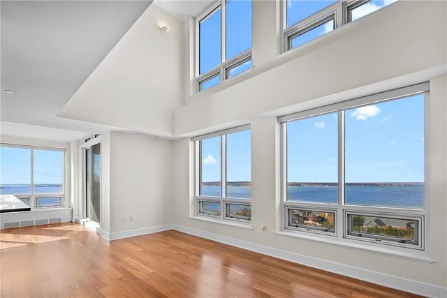1 Tower Drive 1201, Portsmouth, RI 02871