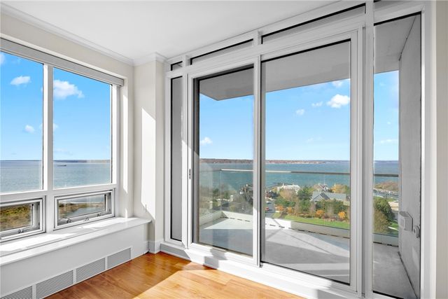 1 Tower Drive 1201, Portsmouth, RI 02871