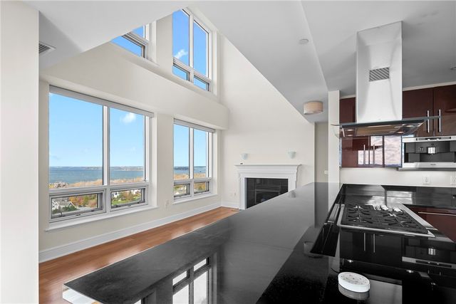 1 Tower Drive 1201, Portsmouth, RI 02871