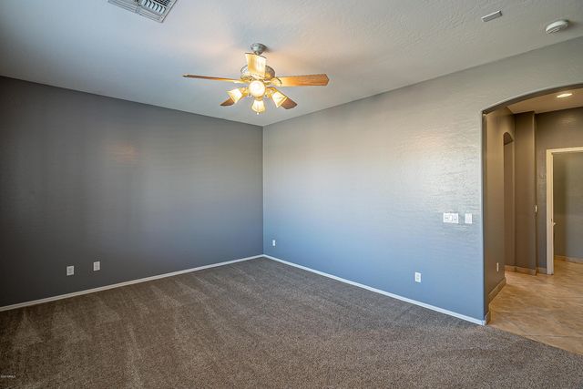 110 W Cardinal Way, Chandler, AZ 85286