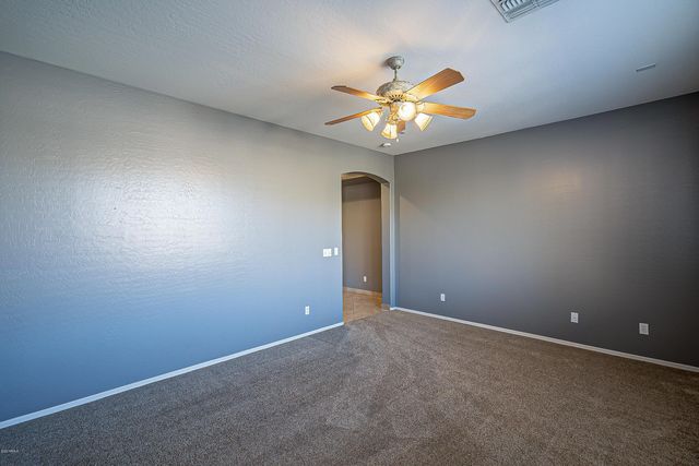 110 W Cardinal Way, Chandler, AZ 85286