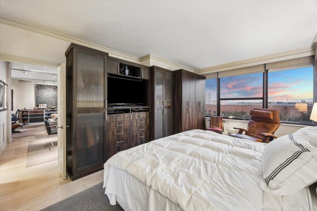 15 Greenway Plaza 6A, Houston, TX 77046