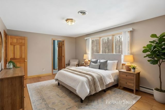 80 Elizabeth Dr, Ludlow, MA 01056