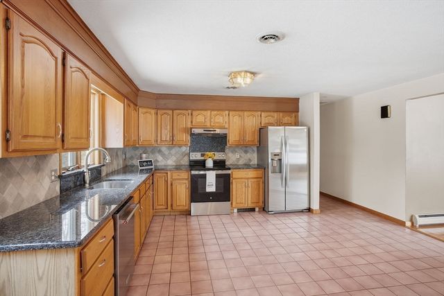 80 Elizabeth Dr, Ludlow, MA 01056