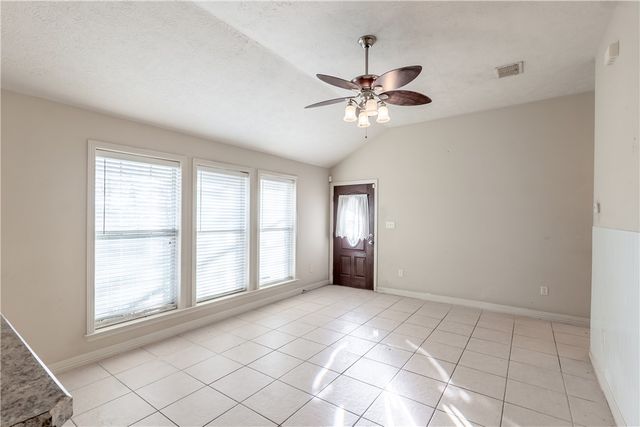 917 North Hull Street, Caldwell, TX 77836