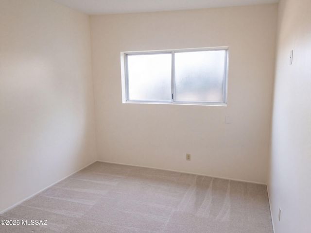 8941 E Rosewood Street, Tucson, AZ 85710
