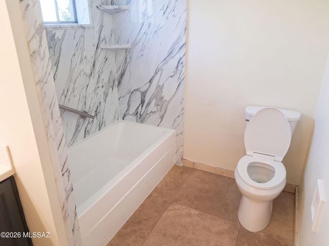 8941 E Rosewood Street, Tucson, AZ 85710
