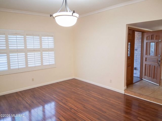 8941 E Rosewood Street, Tucson, AZ 85710