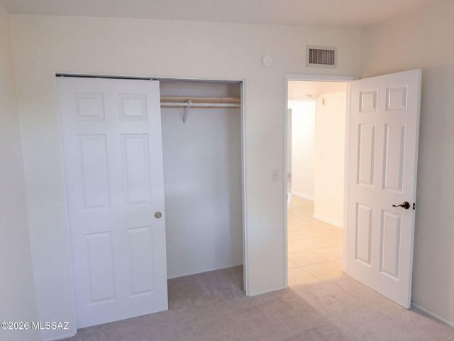 8941 E Rosewood Street, Tucson, AZ 85710