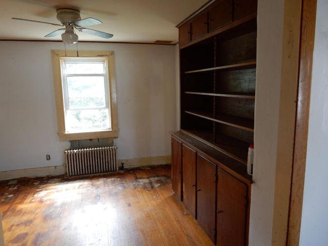 594 E Main Street, Newport City, VT 05855