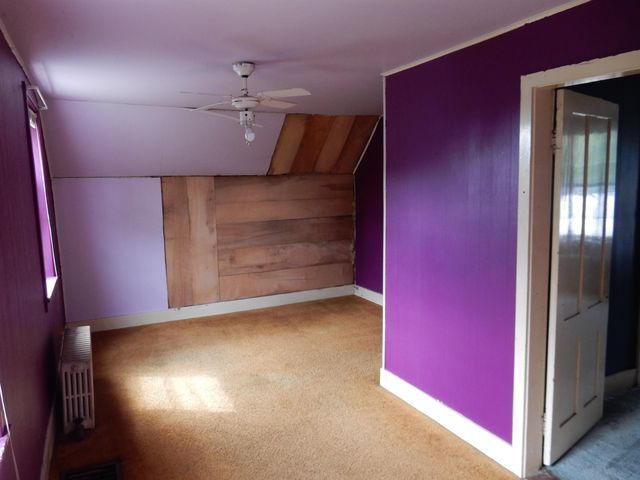 594 E Main Street, Newport City, VT 05855