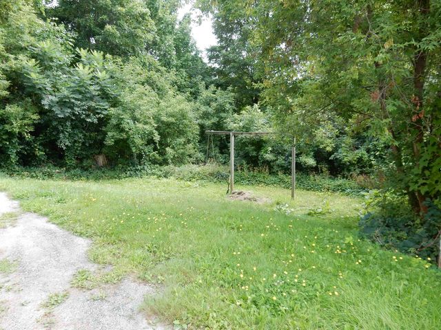 594 E Main Street, Newport City, VT 05855