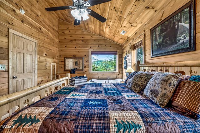3922 Valley View Drive, Pigeon Forge, TN 37863