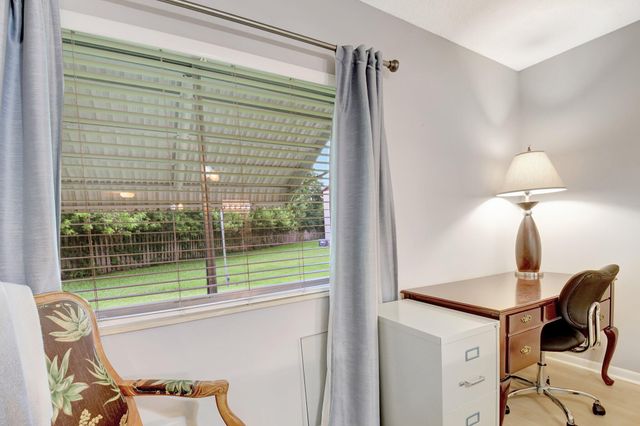 323 Pine Ridge Circle A-1, Greenacres, FL 33463