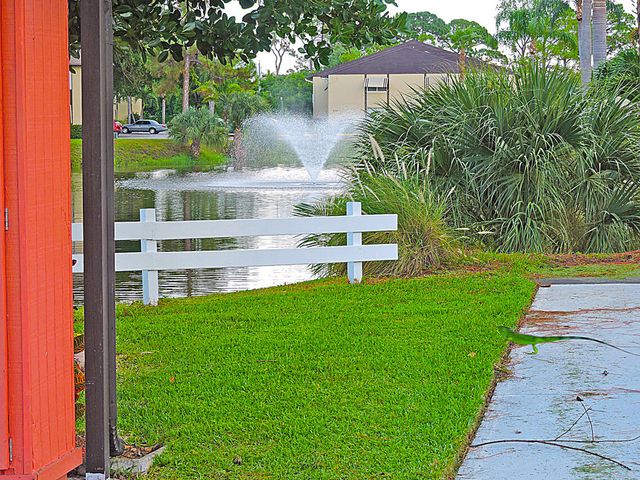 323 Pine Ridge Circle A-1, Greenacres, FL 33463