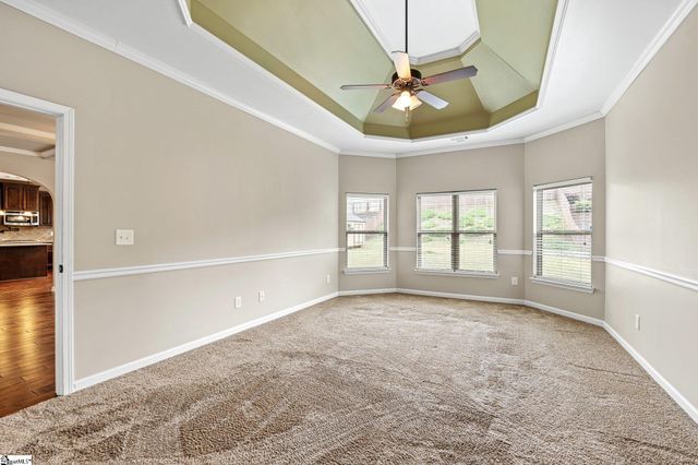 135 Adams Creek Place, Simpsonville, SC 29681