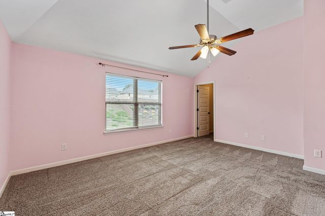 135 Adams Creek Place, Simpsonville, SC 29681