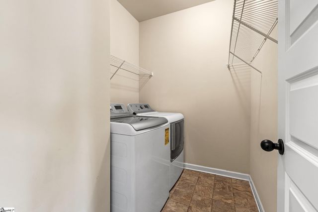 135 Adams Creek Place, Simpsonville, SC 29681