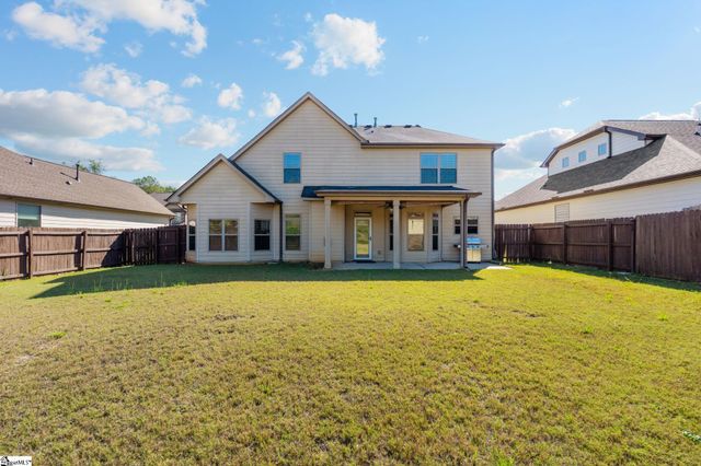 135 Adams Creek Place, Simpsonville, SC 29681