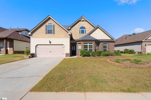 135 Adams Creek Place, Simpsonville, SC 29681