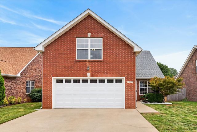 1009 Hendricks Ct, Clarksville, TN 37040