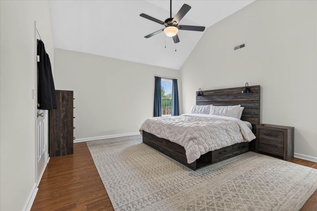1009 Hendricks Ct, Clarksville, TN 37040